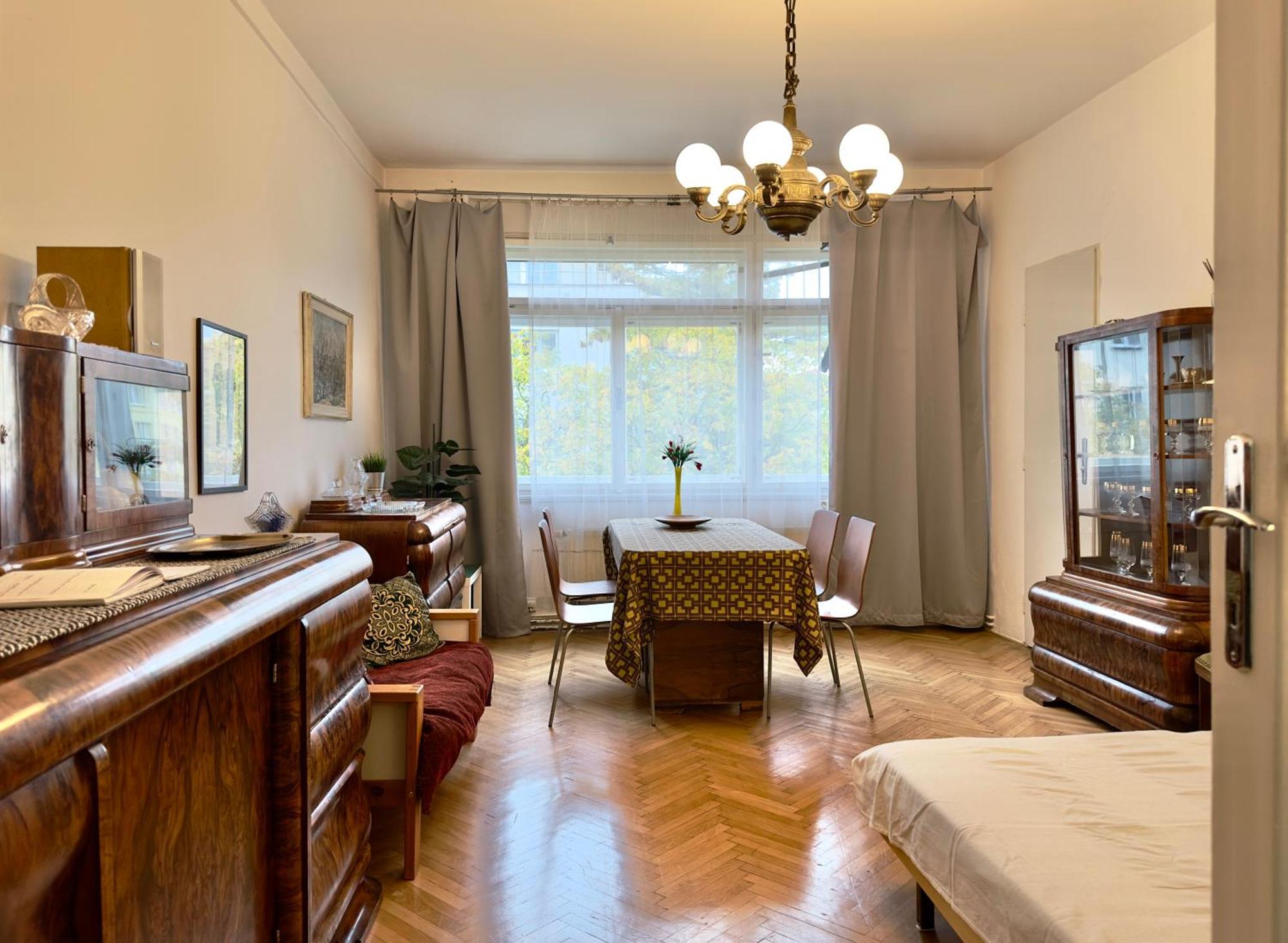 Apartment Sedlcanska - You Will Save Money Here - Equipped With Antique Furniture Prague Ngoại thất bức ảnh